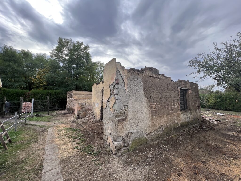 Épületbontás 11